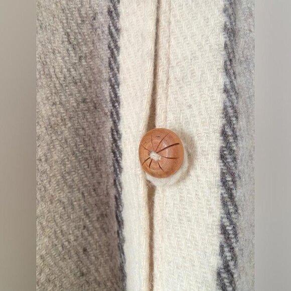 Vintage Fringe Poncho Cape Cottagecore Wool Blend Autumn Shawl - Picture 4 of 13